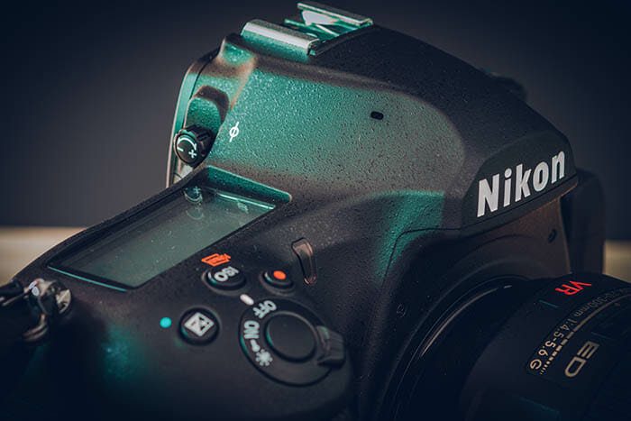 Nikon camera DSLR Canon v Nikon