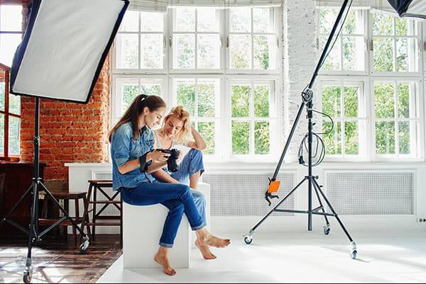 How to work with models on Photo shoot by iPhotography.com