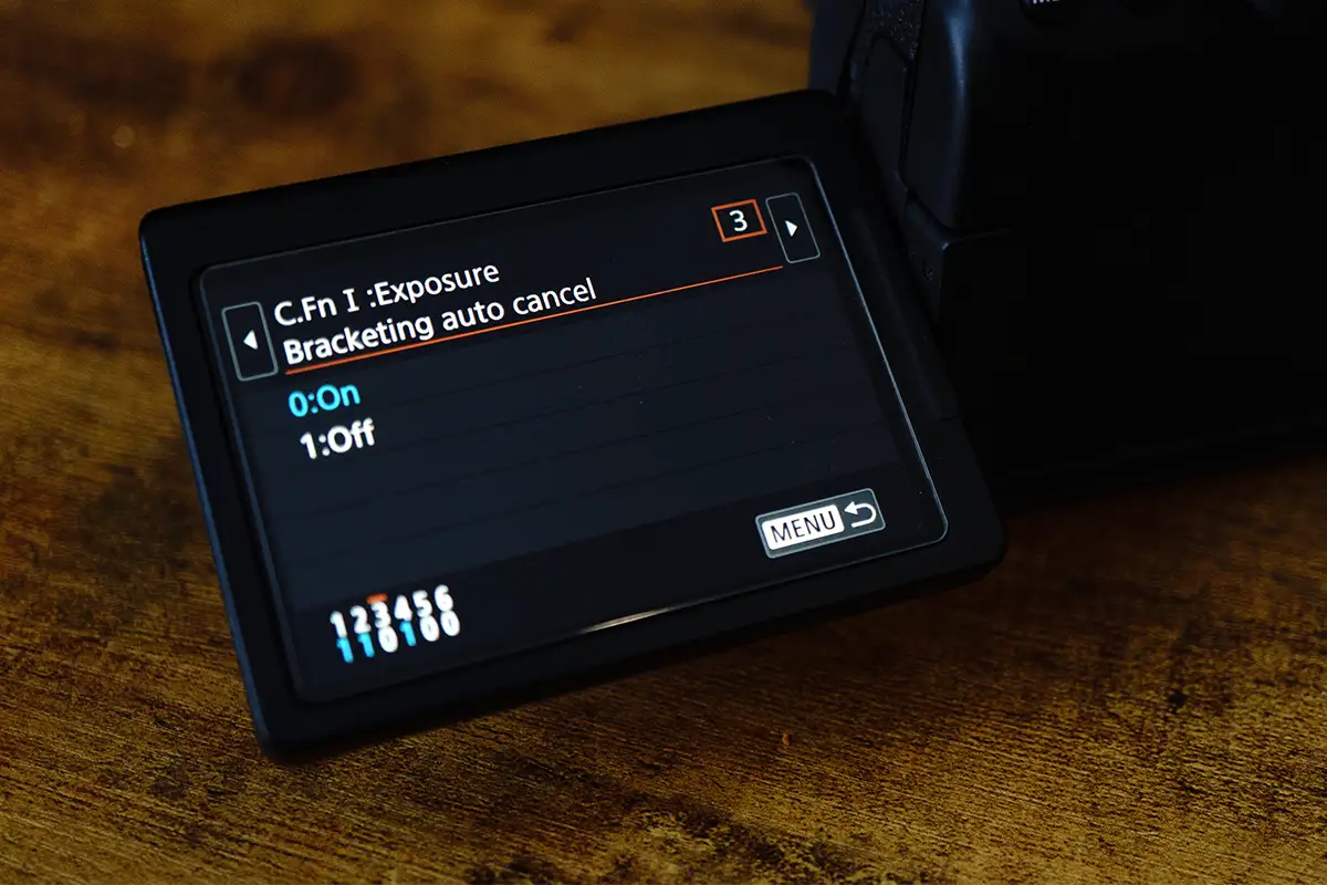 AEB option on the back of a Canon 80D DSLR camera screen